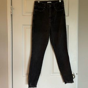 Good American 6/28 Good Curve Crop Black High Waisted Jeans